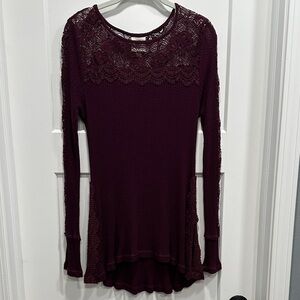 Knox Rose Crochet Lace Trim Wine Tunic Thermal Top Size Medium